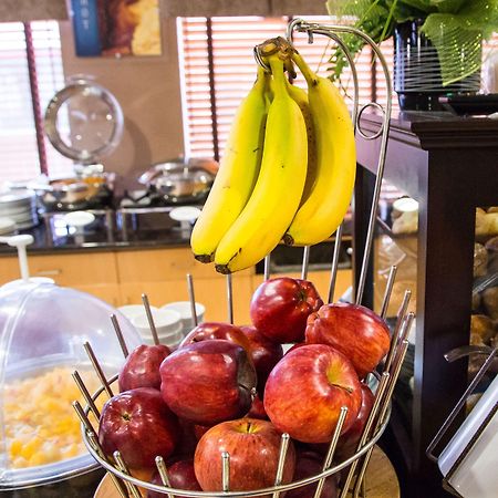 Best Western Plus Pembina Inn & Suites Γουίνιπεγκ Εξωτερικό φωτογραφία