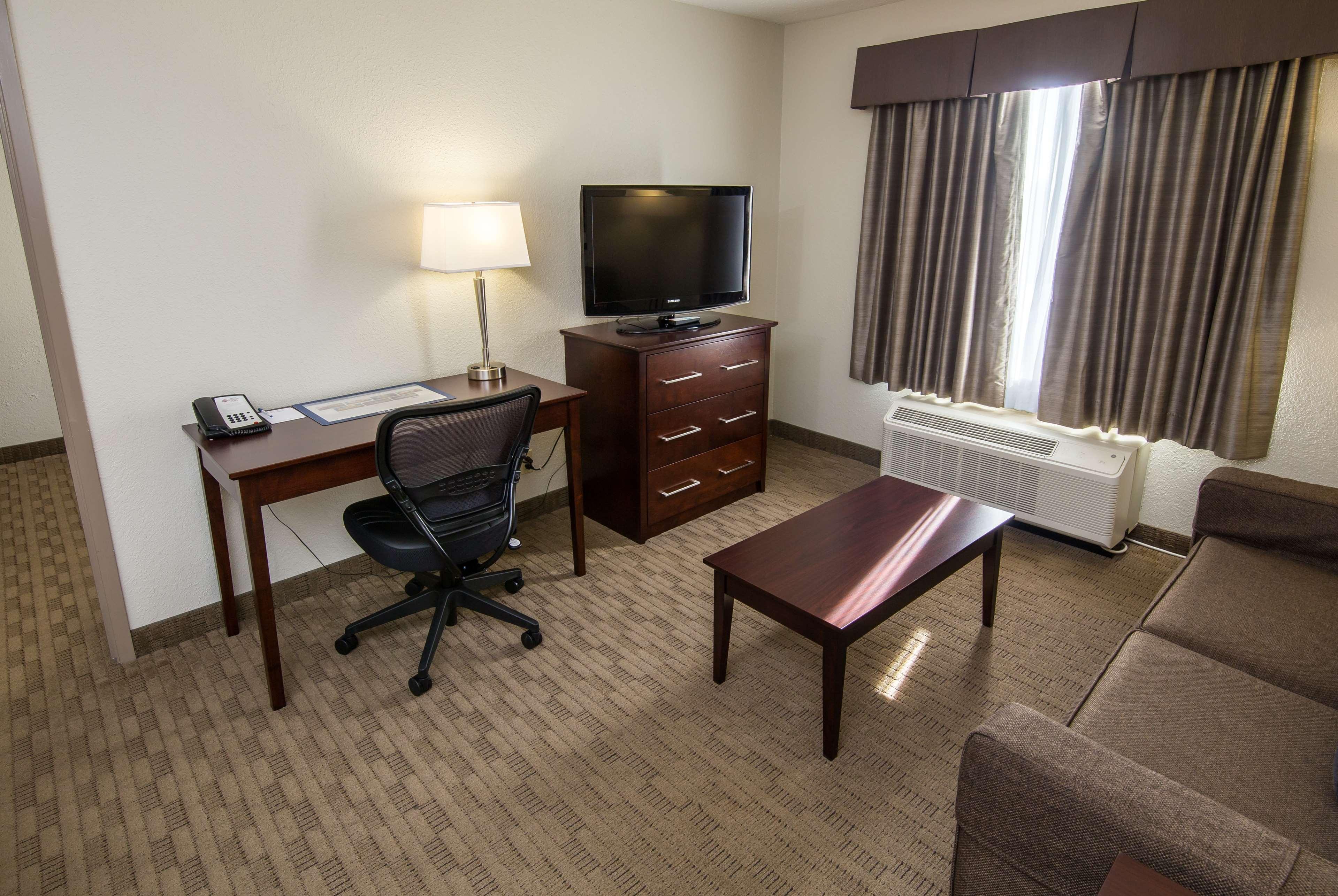 Best Western Plus Pembina Inn & Suites Γουίνιπεγκ Εξωτερικό φωτογραφία