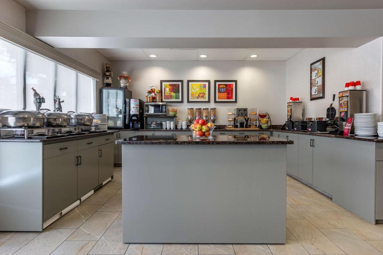 Best Western Plus Pembina Inn & Suites Γουίνιπεγκ Εξωτερικό φωτογραφία