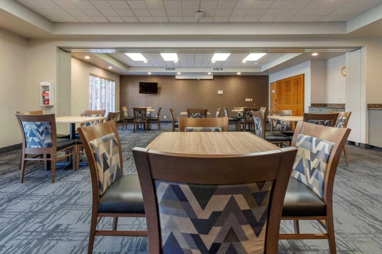 Best Western Plus Pembina Inn & Suites Γουίνιπεγκ Εξωτερικό φωτογραφία