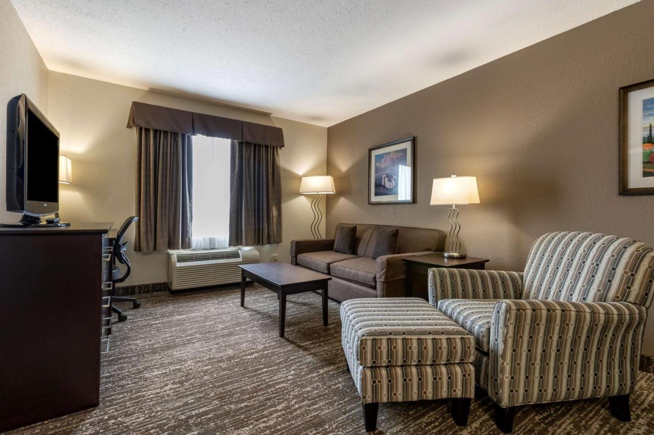 Best Western Plus Pembina Inn & Suites Γουίνιπεγκ Εξωτερικό φωτογραφία