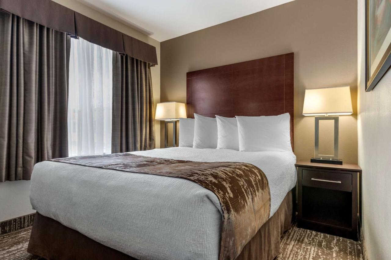 Best Western Plus Pembina Inn & Suites Γουίνιπεγκ Εξωτερικό φωτογραφία